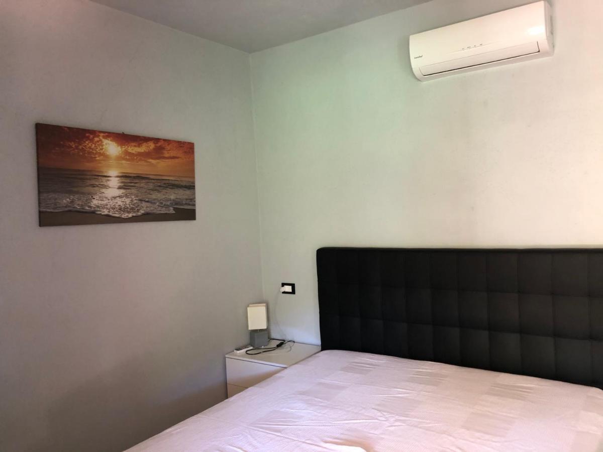 Case Dei Limoni Sul Mare Capoliveri  Buitenkant foto